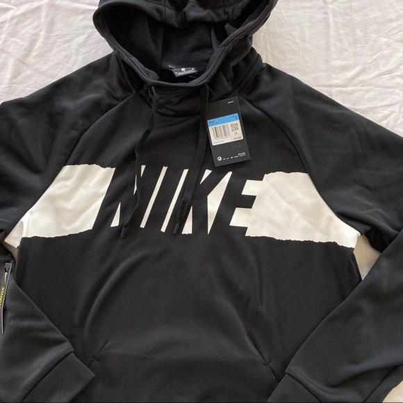 Nike Therma Men’s Training Hoodie - Picture 3 of 8